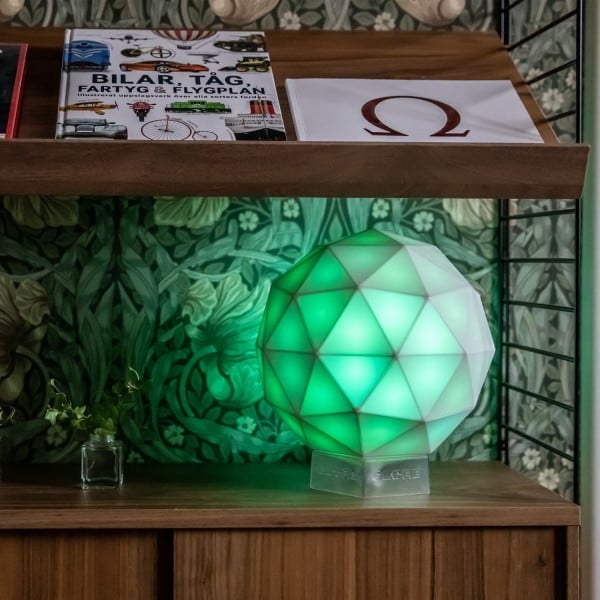 The GLORB – eine lebende Lichtskulptur mit 80 morphenden LEDs - Ø 25 cm