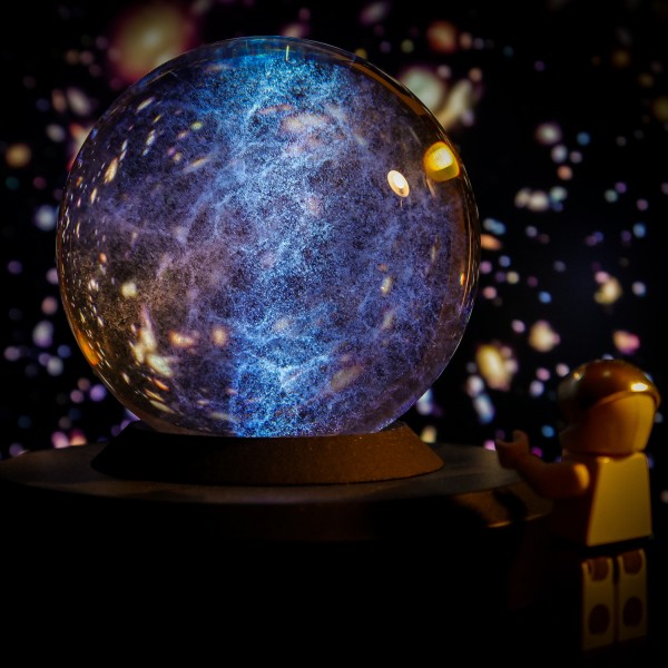 Exklusives Wohngeschenk: Universe in a Sphere | CinkS Labs