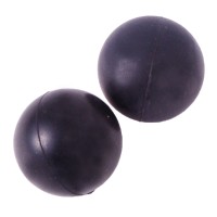 Ball aus Neopren und Ball aus Hartgummi für Physik Experiment zum Thema Impuls